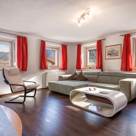 Apartmenthaus Ehrenberg Ehenbichl Екстер'єр фото
