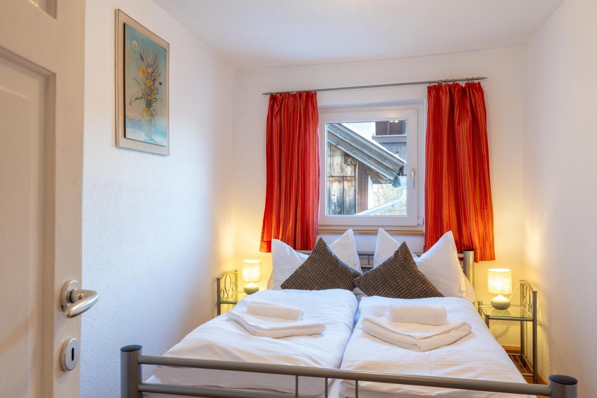 Apartmenthaus Ehrenberg Ehenbichl Екстер'єр фото
