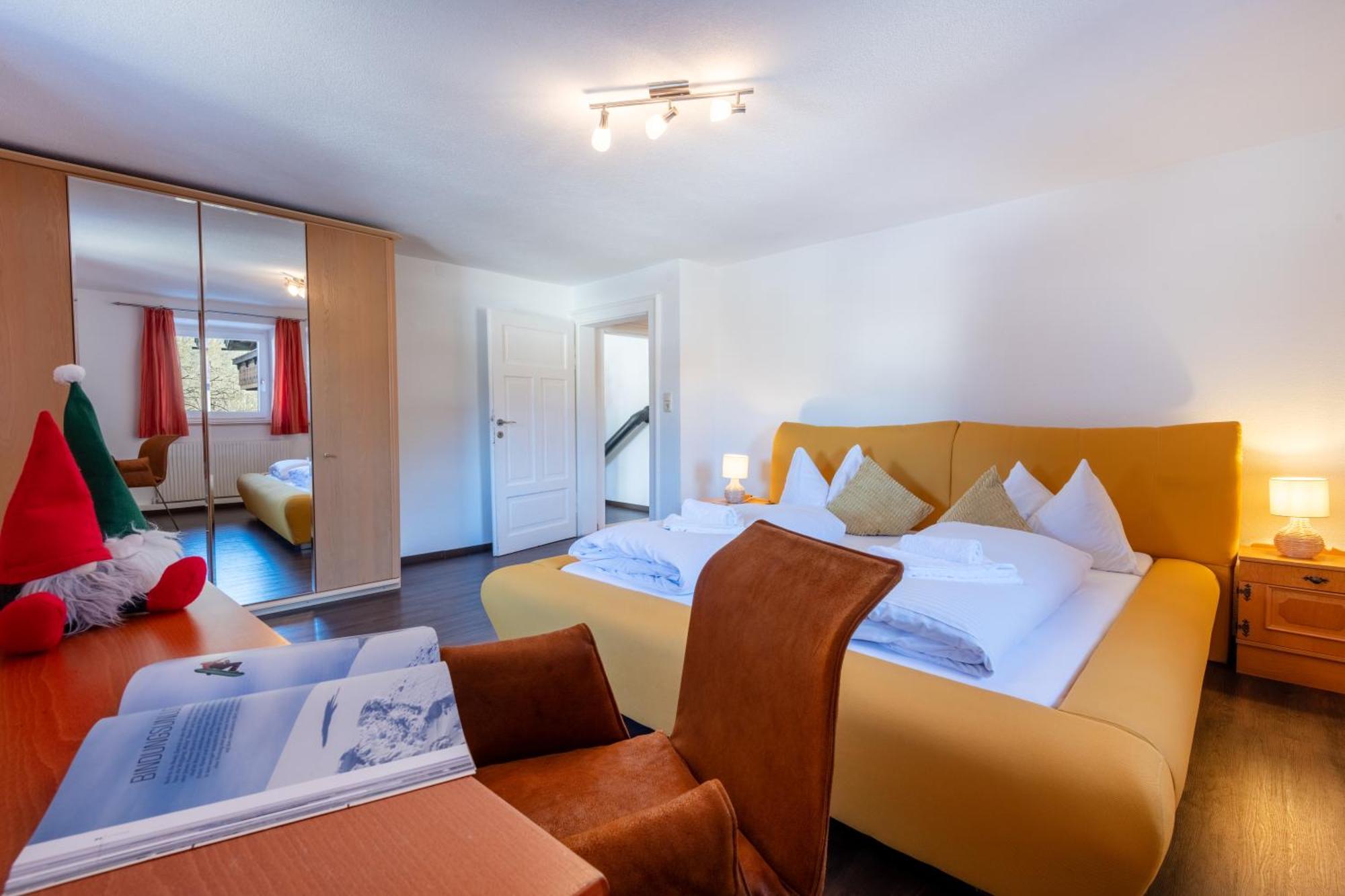 Apartmenthaus Ehrenberg Ehenbichl Екстер'єр фото