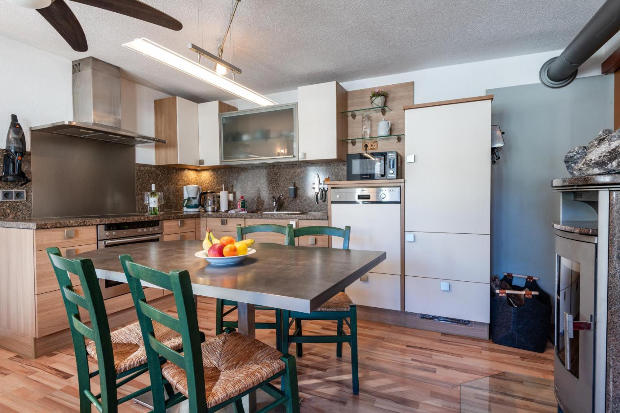 Apartmenthaus Ehrenberg Ehenbichl Екстер'єр фото
